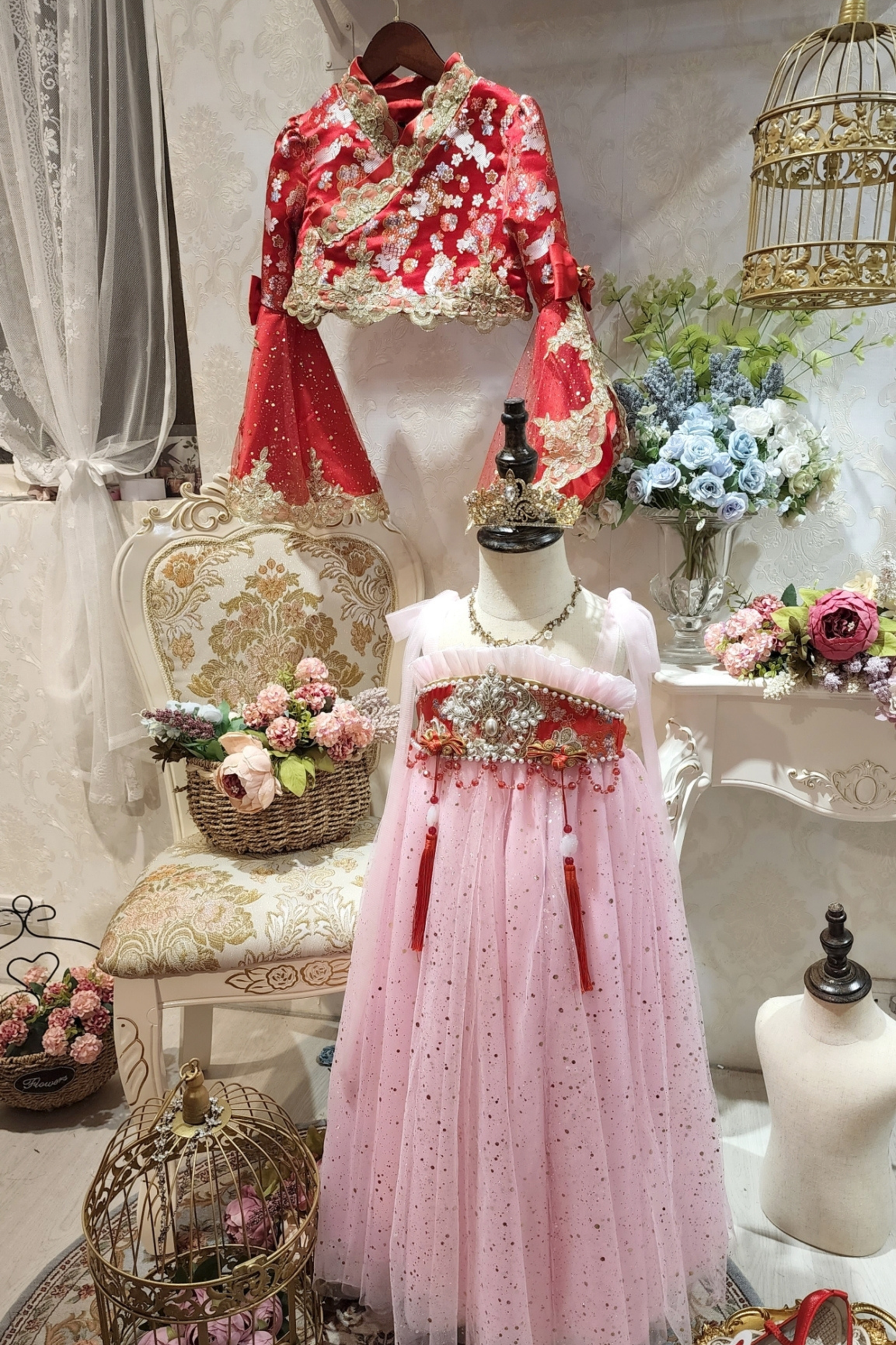 Red Celeste Oriental Bunny Set