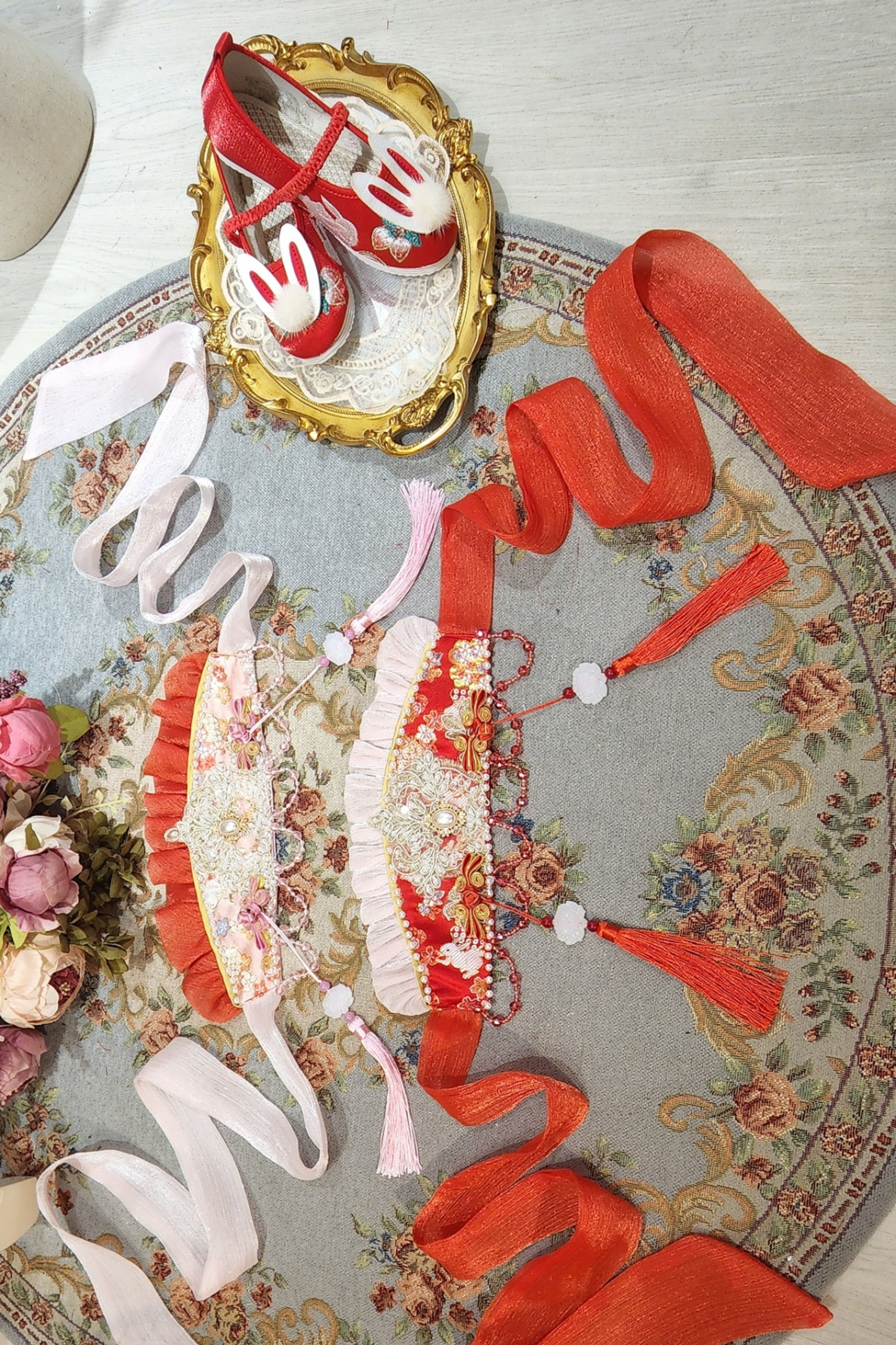 Red Celeste Oriental Bunny Set