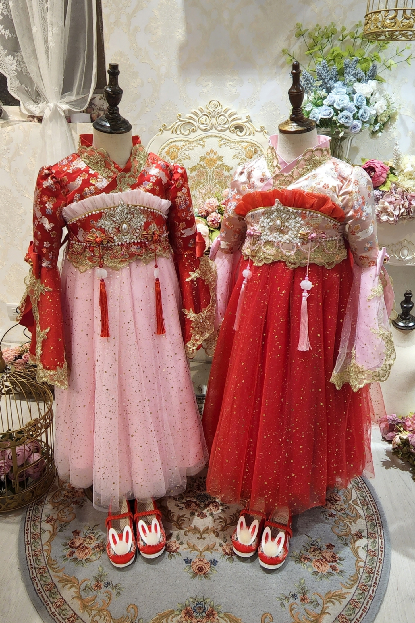 Red Celeste Oriental Bunny Set