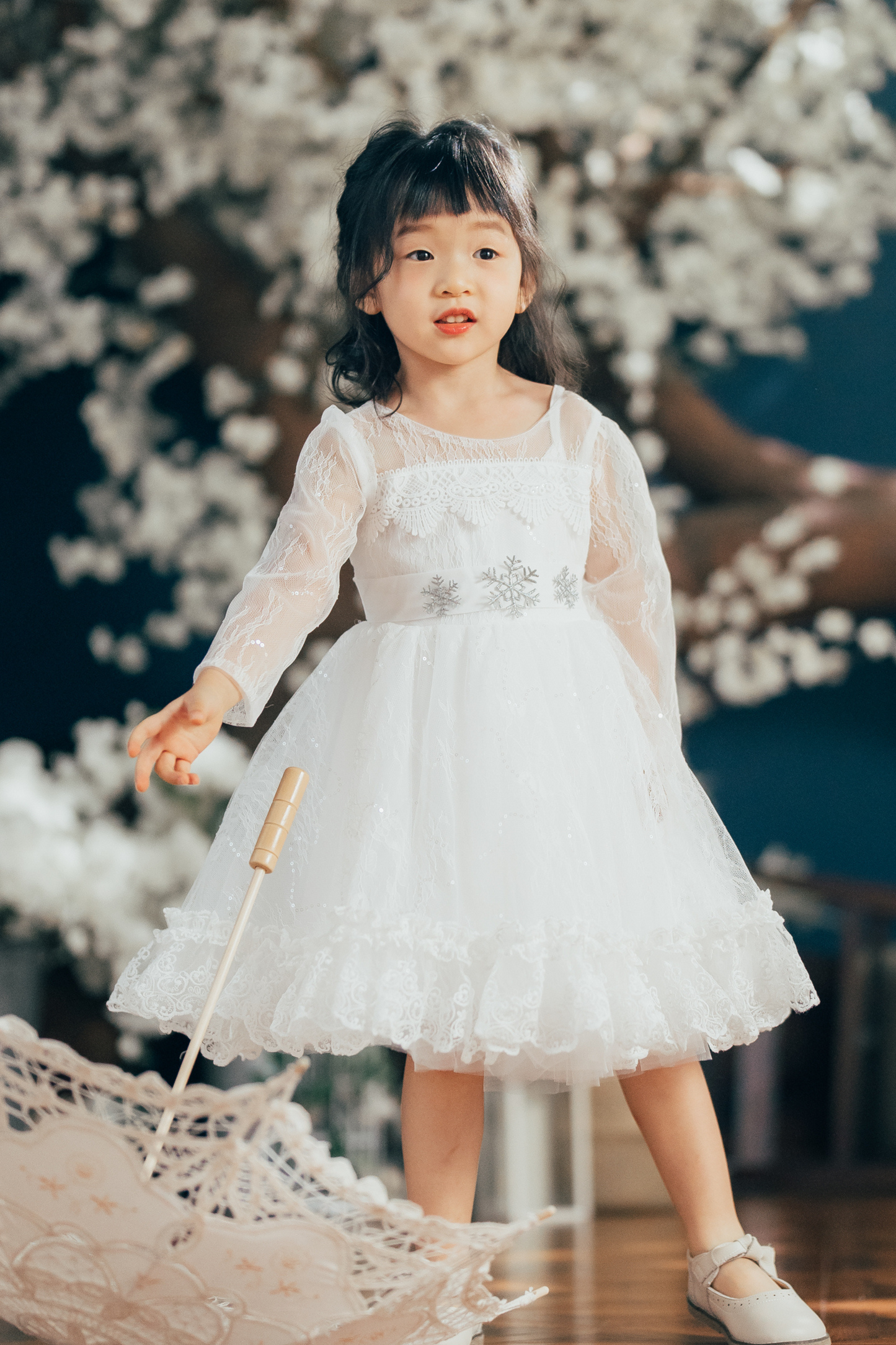 Elsa Long Sleeves Lace Dress (Blue/ Pink/ White)