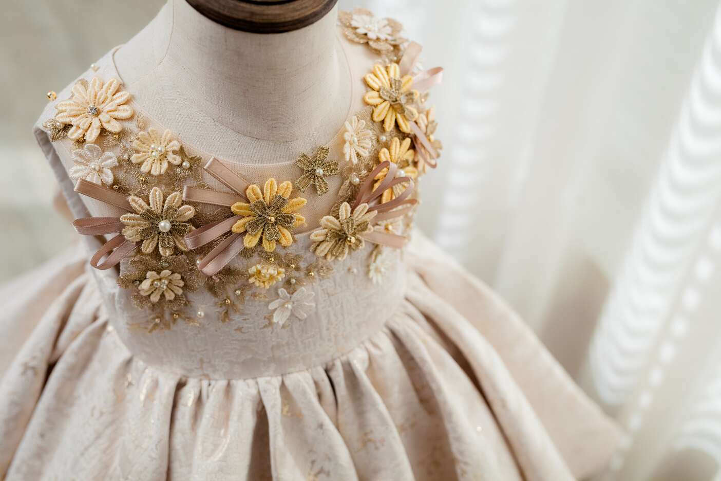 Daisy Gold Floral Dress