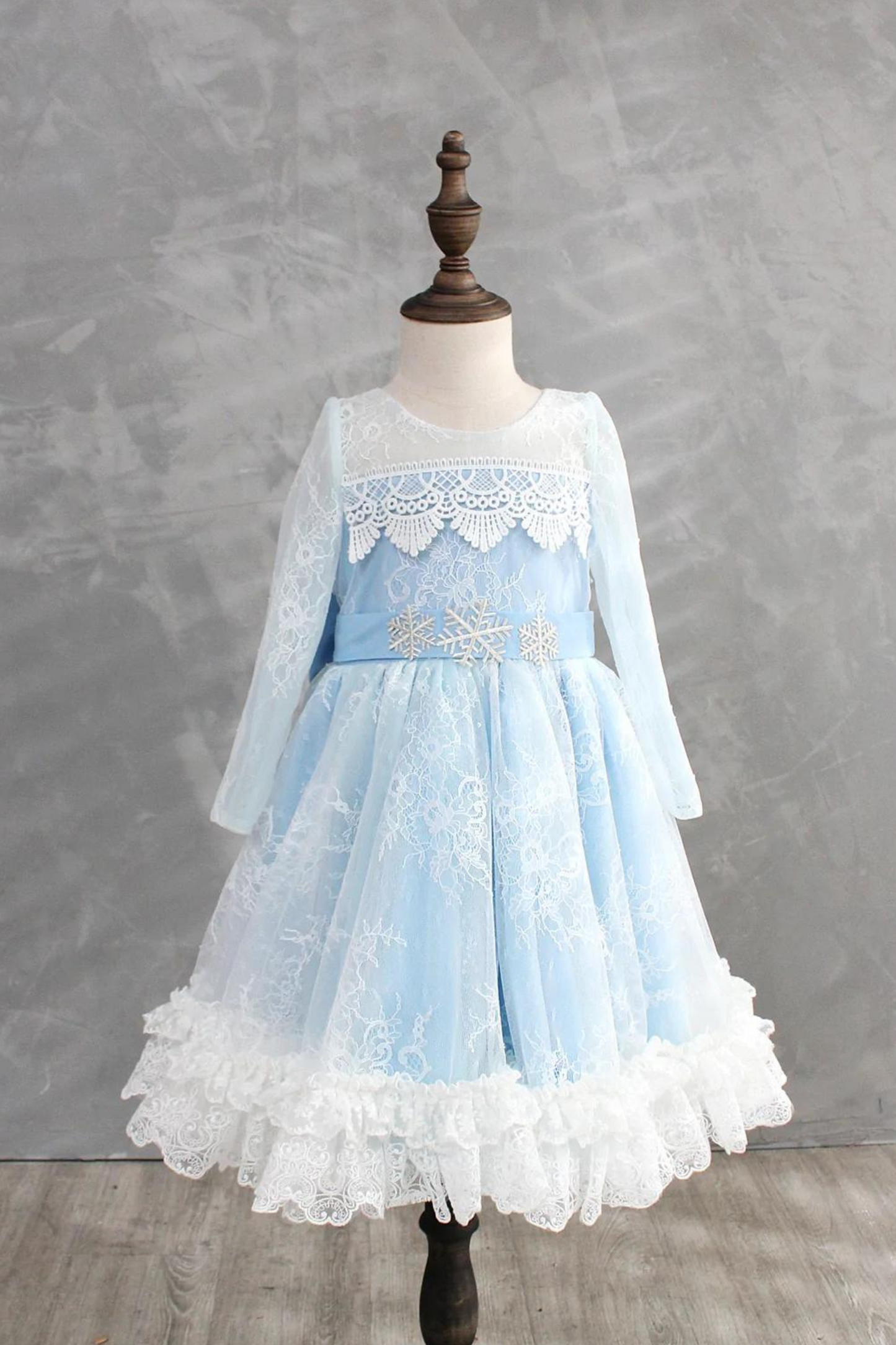 Elsa Long Sleeves Lace Dress (White/Blue/Pink)