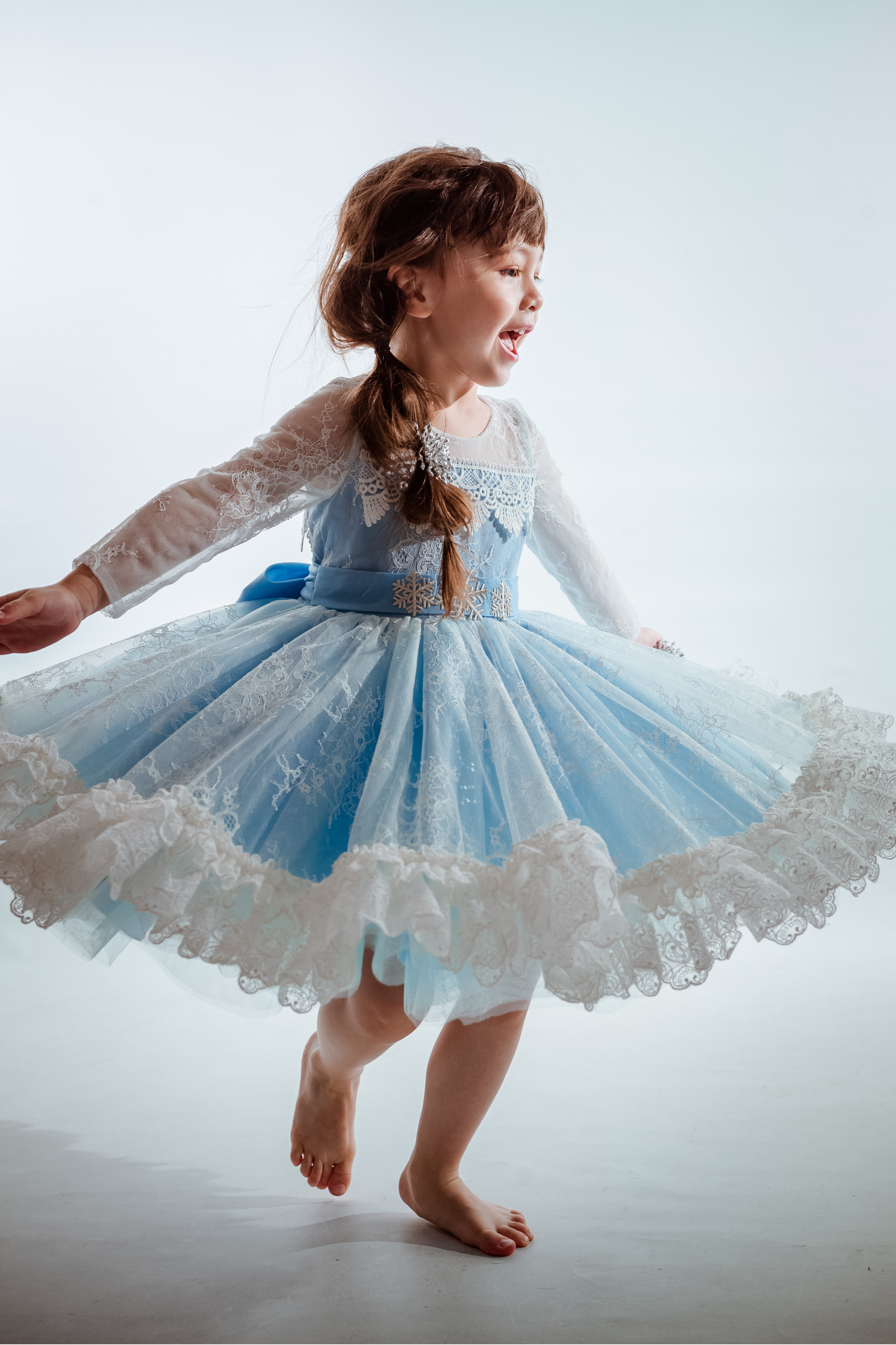 Elsa Long Sleeves Lace Dress (White/Blue/Pink)
