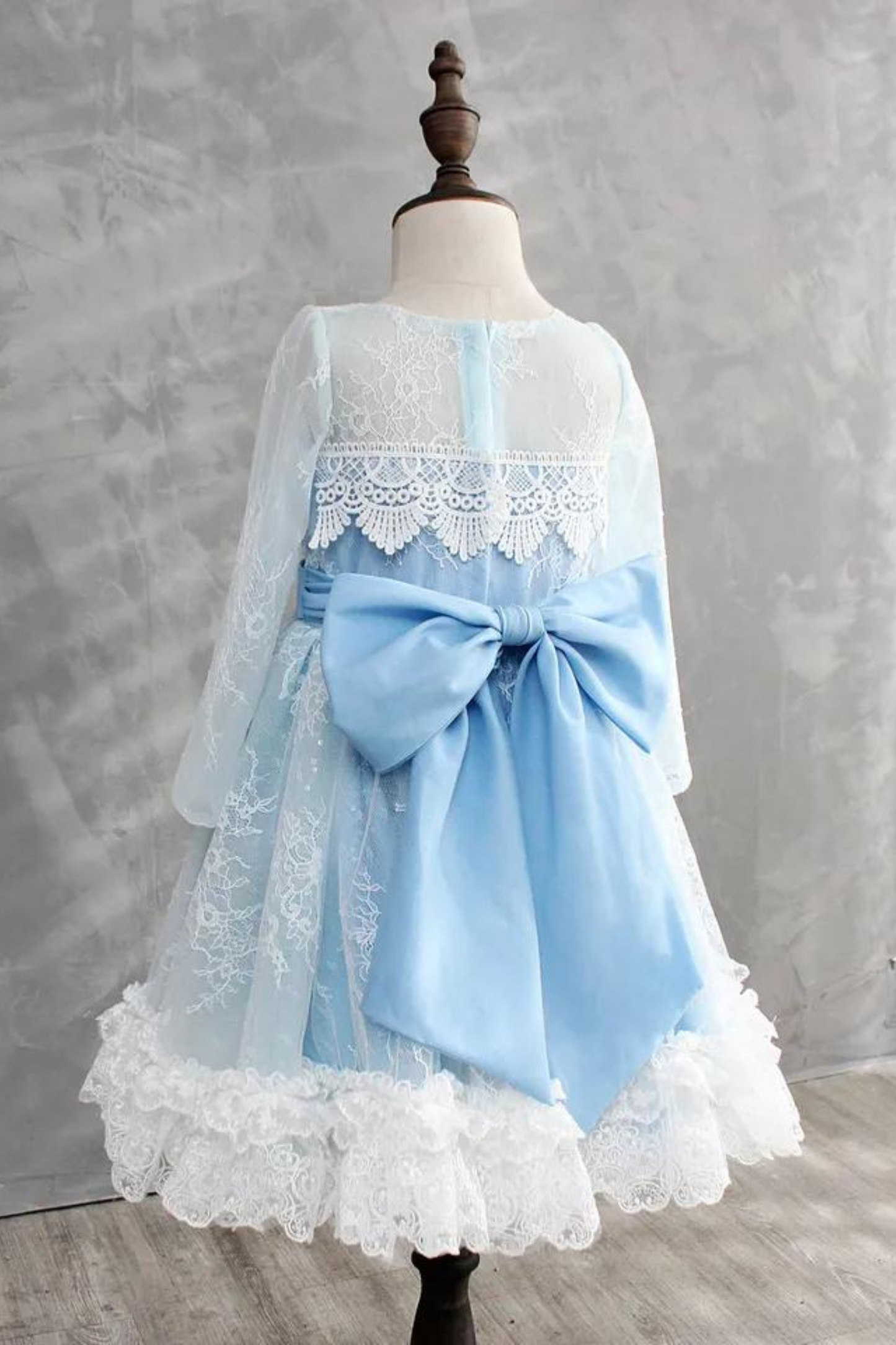 Elsa Long Sleeves Lace Dress (White/Blue/Pink)