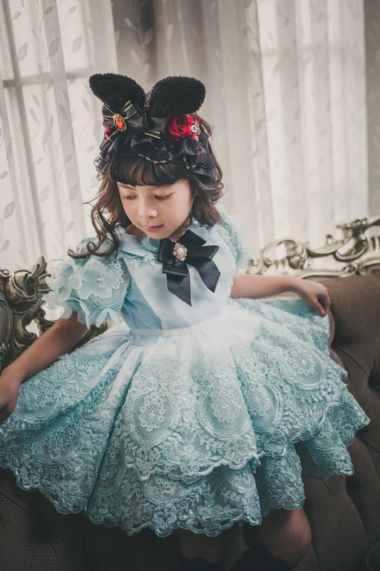 Alice - Alice in Wonderland