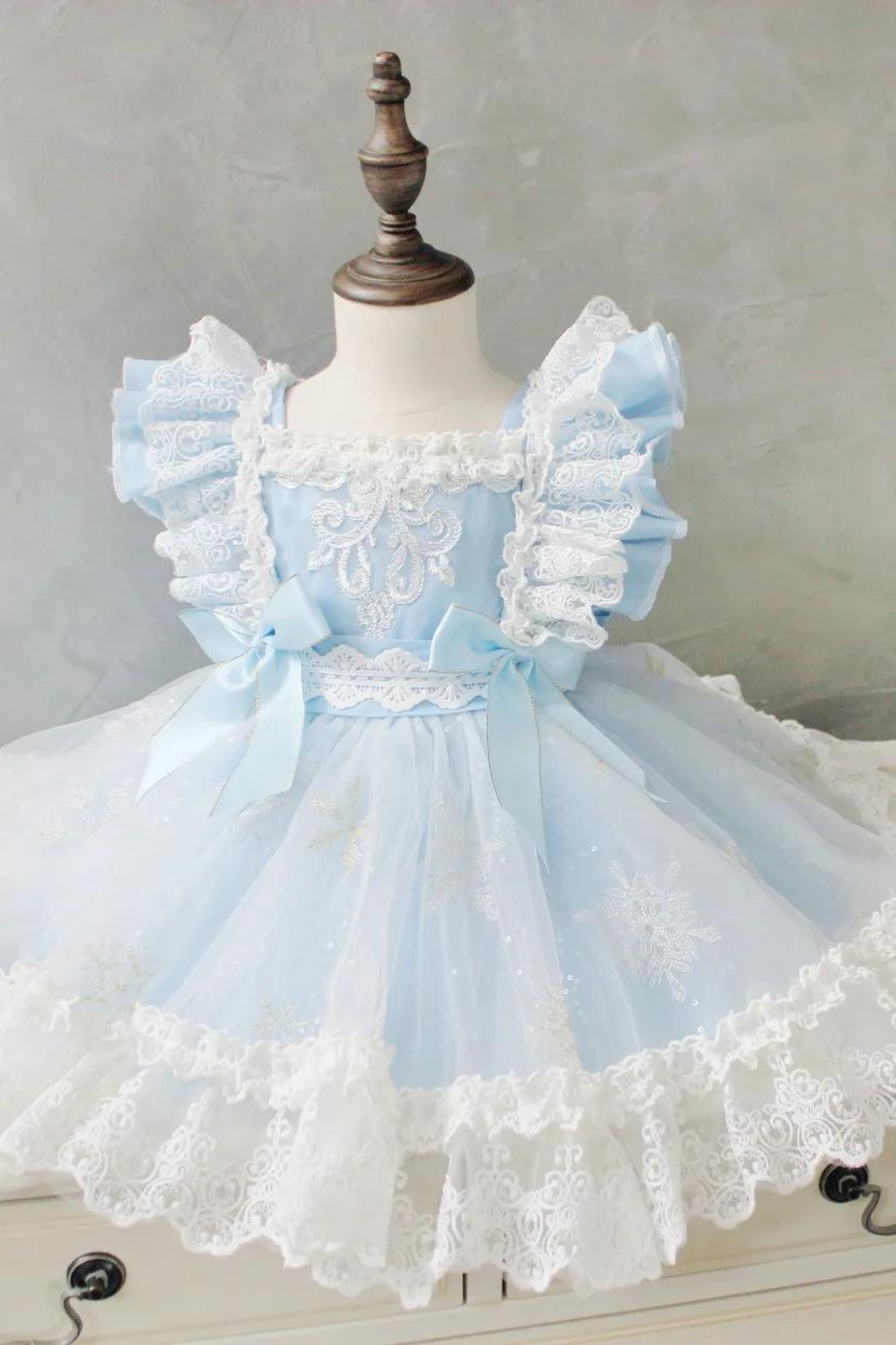 Elsa Blue Ruffled Sleeves Snowflake LaceDress